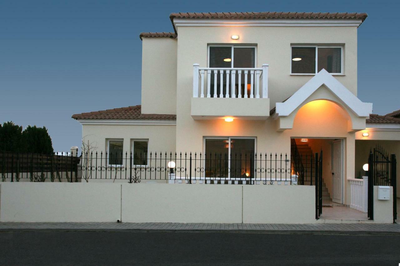Villa Carmel Айя-Напа Экстерьер фото
